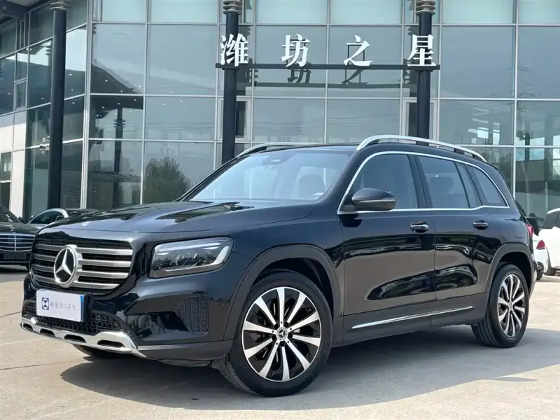 Mercedes-Benz GLB, 2023