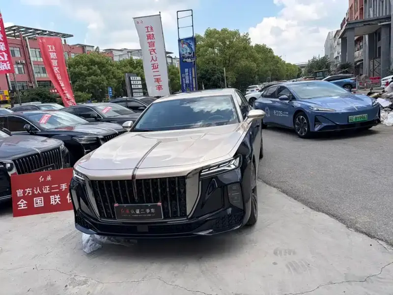 Hongqi H9, 2025