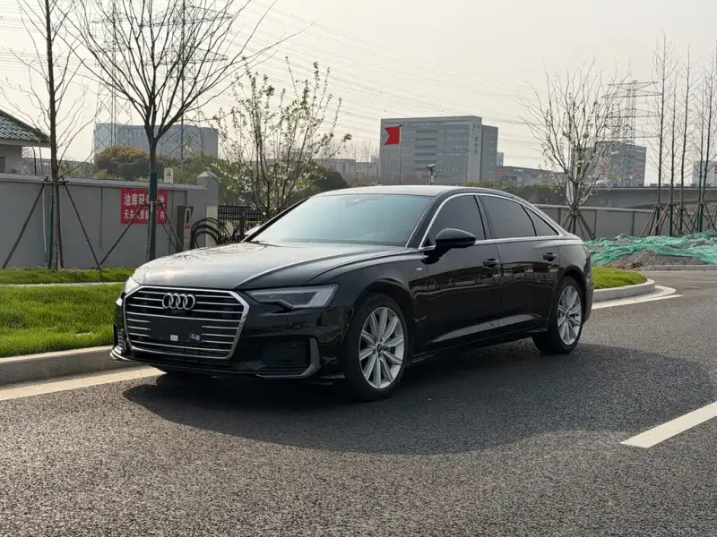 Audi A6L, 2022