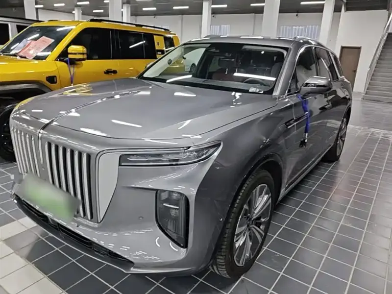 Hongqi E-HS9, 2023