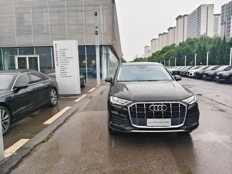 Audi Q7, 2022