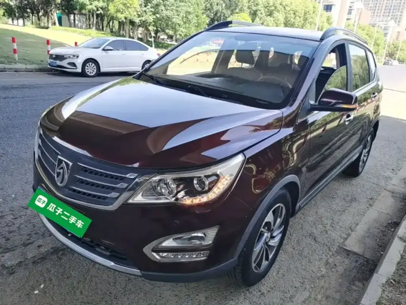 Baojun 560, 2015