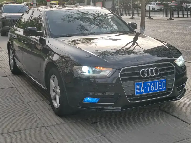 Audi A4L, 2014