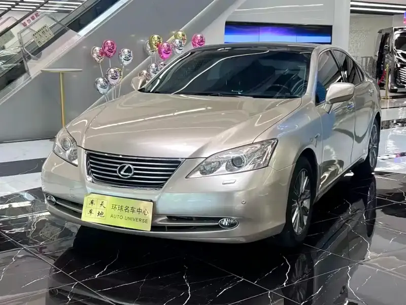 Lexus ES, 2008