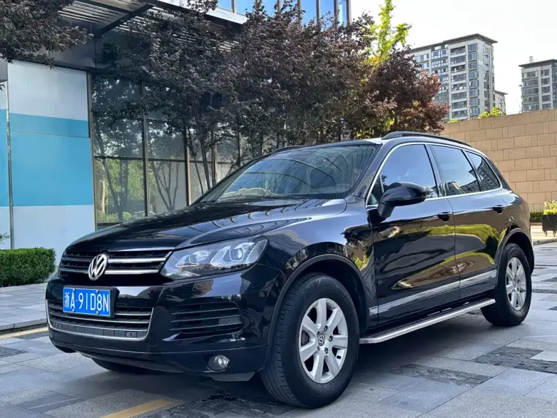 Volkswagen Touareg, 2012