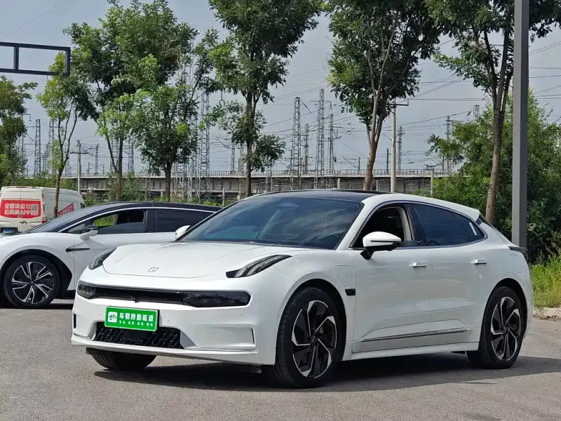 Zeekr 001, 2023