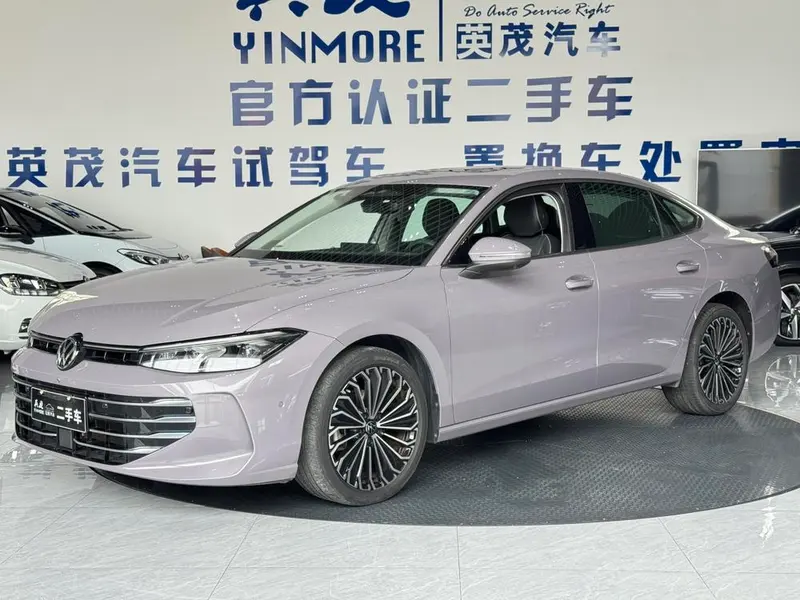 Volkswagen Passat, 2025