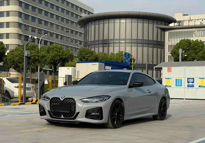 BMW 4-Series, 2022