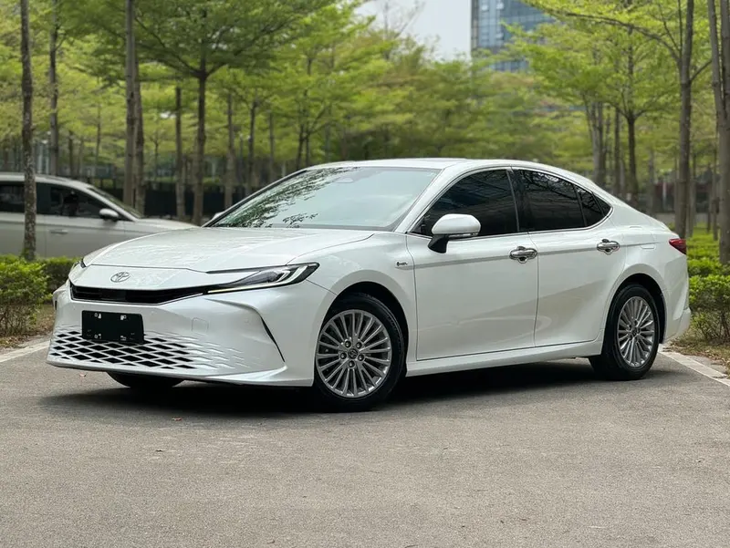 Toyota Camry, 2024