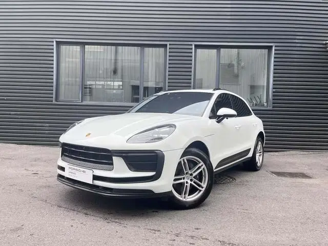 Porsche Macan, 2023