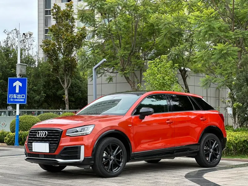 Audi Q2L, 2018