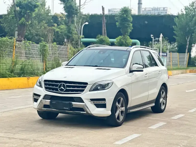 Mercedes-Benz M-Class, 2015
