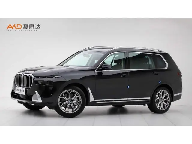 BMW X7, 2023