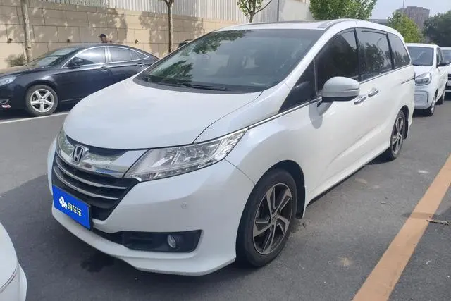 Honda Odyssey, 2015