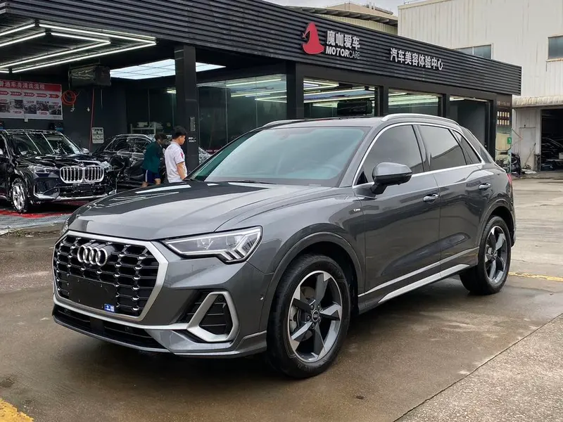 Audi Q3, 2022