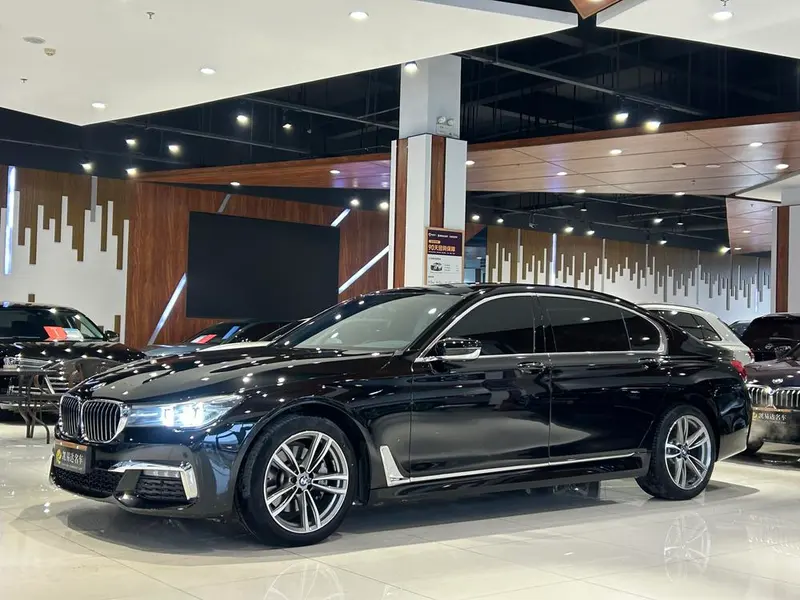 BMW 7-Series, 2018