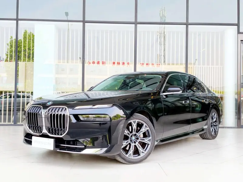 BMW 7-Series, 2023