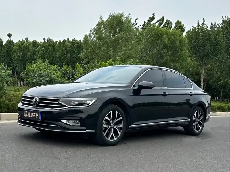 Volkswagen Magotan, 2023