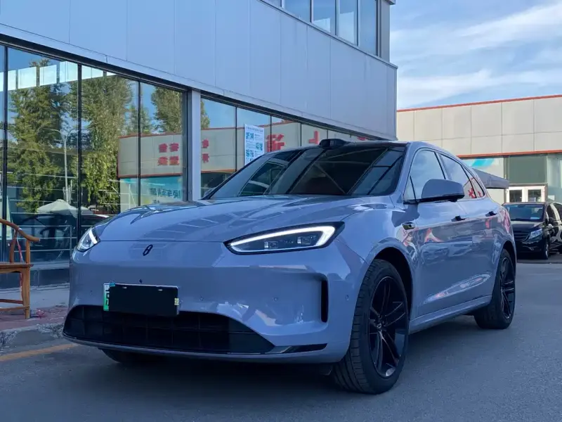 AITO M5, 2024