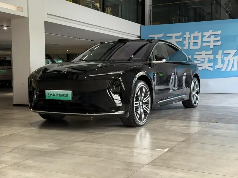NIO ET9, 2025