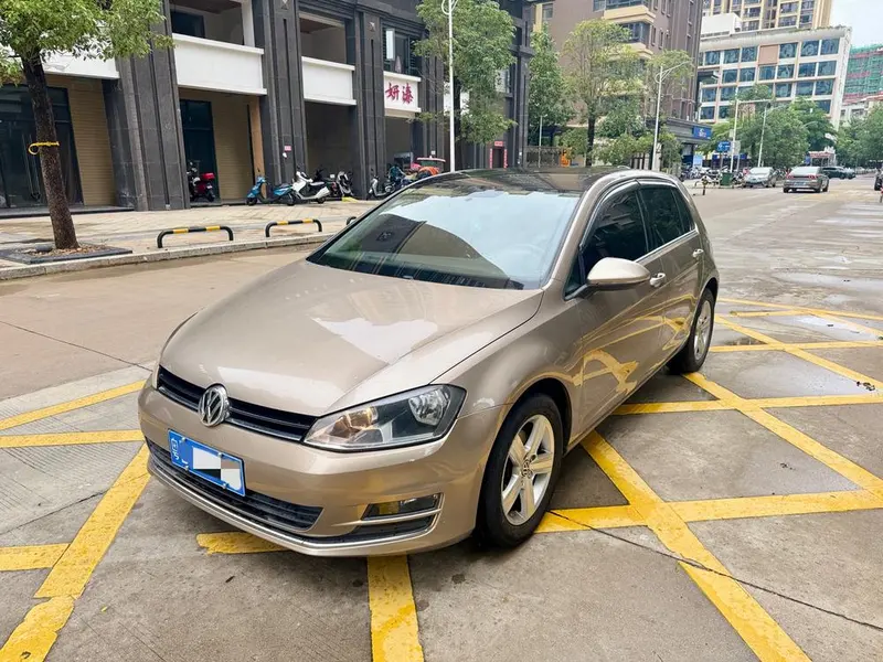 Volkswagen Golf, 2015