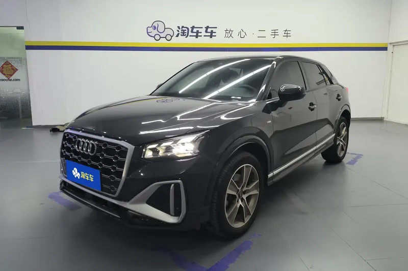 Audi Q2L, 2024
