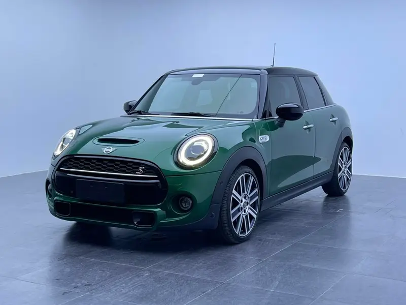 MINI MINI, 2020
