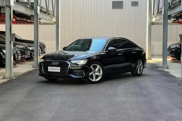 Audi A6L, 2022