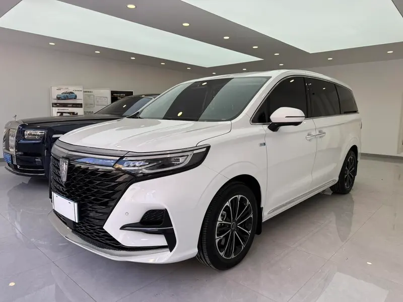 Roewe iMAX8, 2021