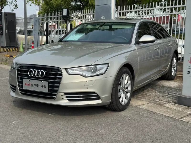 Audi A6L, 2015