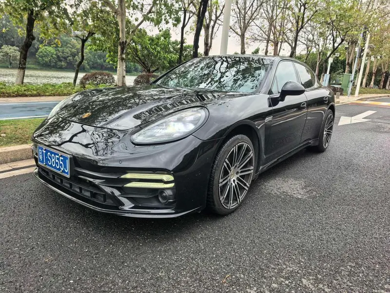 Porsche Panamera, 2014