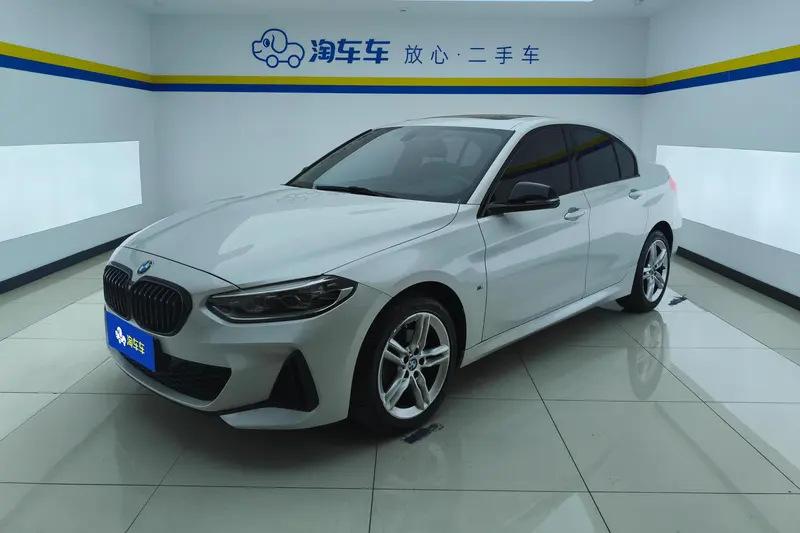 BMW 1-Series, 2021