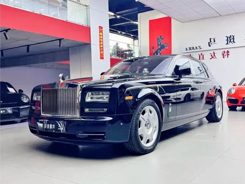 Rolls-Royce Phantom, 2016