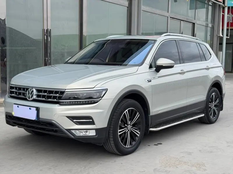 Volkswagen Tiguan L, 2017