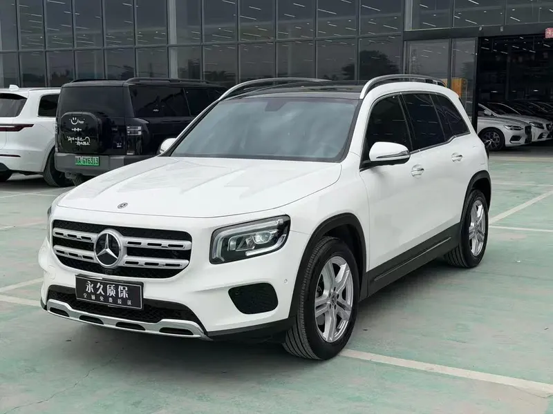 Mercedes-Benz GLB, 2020