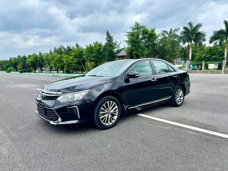 Toyota Camry, 2016