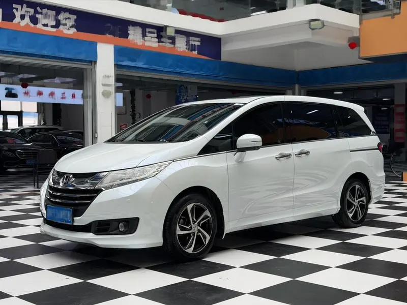 Honda Odyssey, 2015