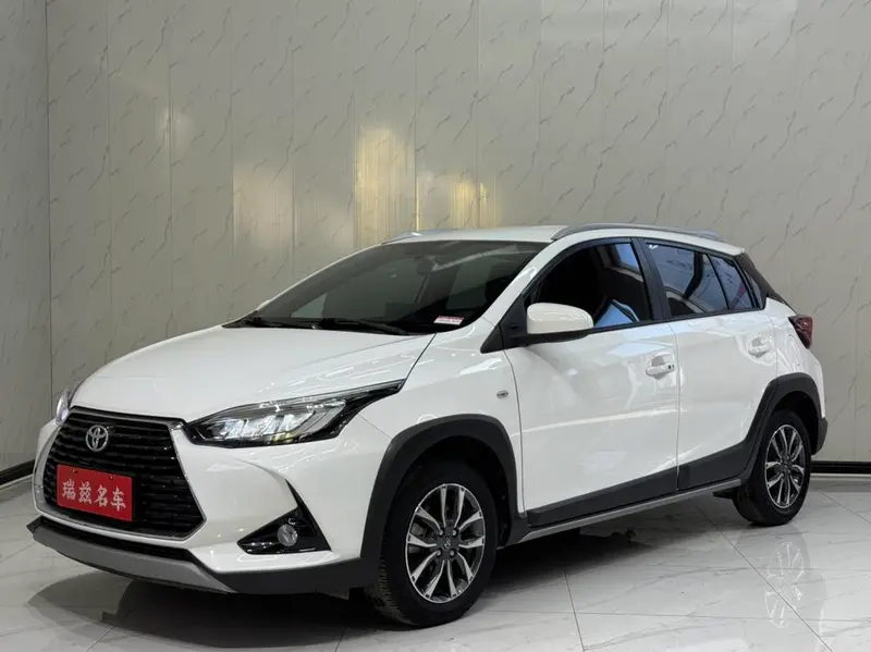 Toyota Yaris L, 2022