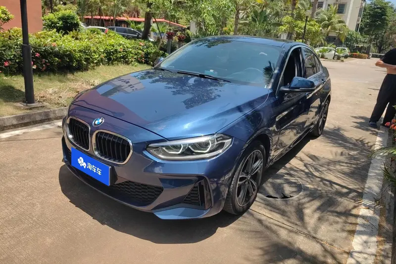 BMW 1-Series, 2021