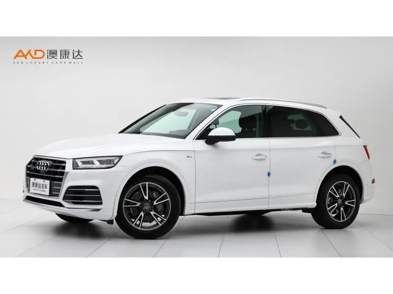Audi Q5L, 2020
