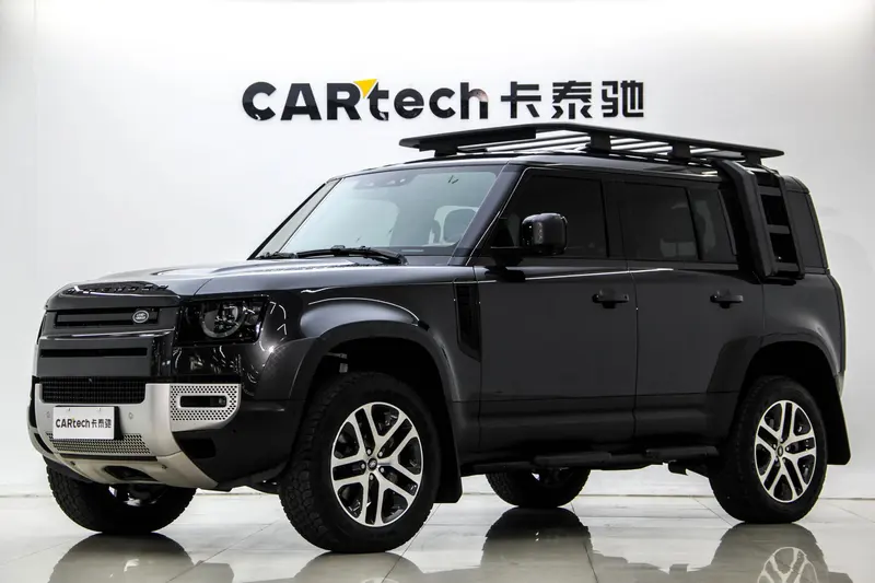 Land Rover Defender, 2025