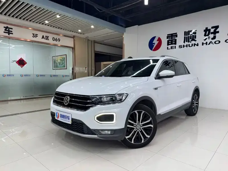 Volkswagen T-Roc, 2020