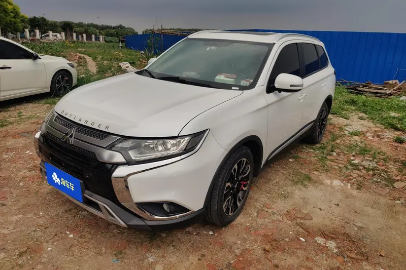 Mitsubishi Outlander, 2019