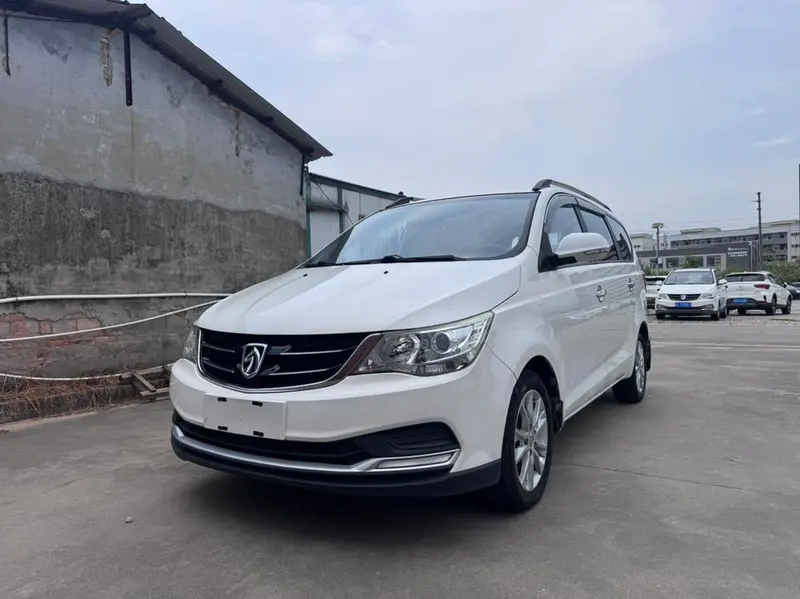 Baojun 730, 2016