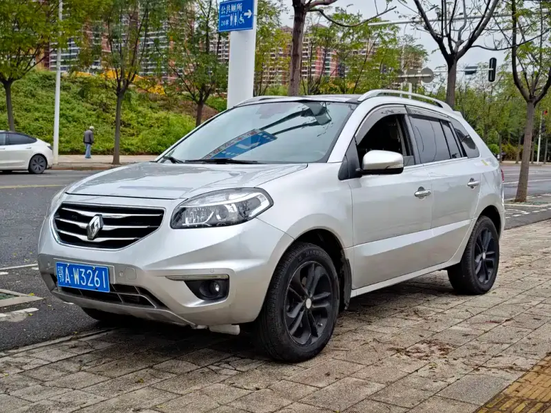 Renault Koleos (Import), 2012