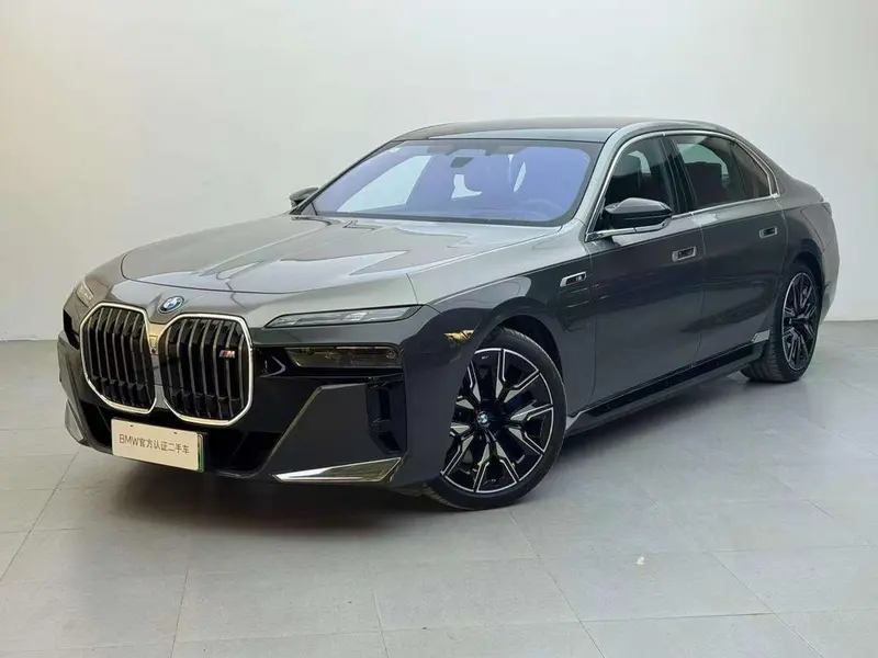 BMW i7, 2023