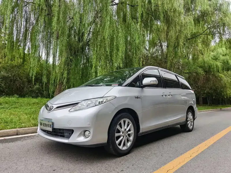 Toyota Previa, 2011