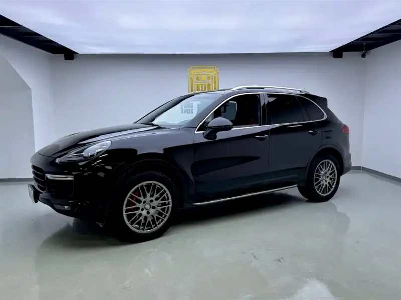 Porsche Cayenne, 2016