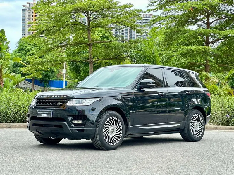 Land Rover Range Rover Sport, 2015