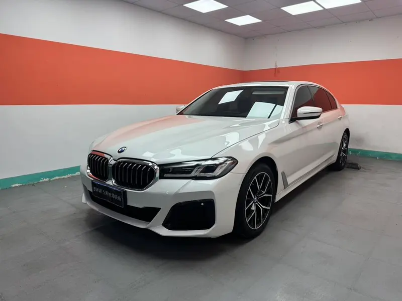 BMW 5-Series, 2018